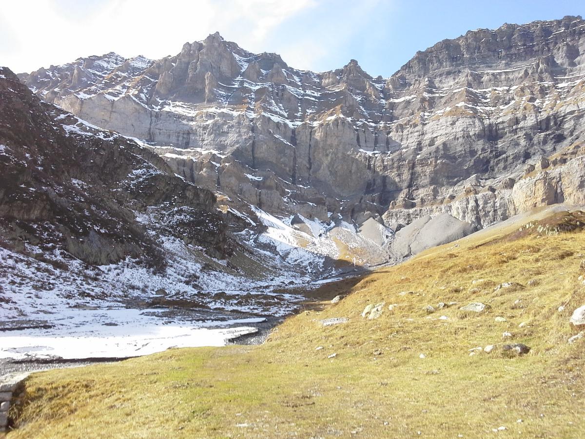 Lieu Secret Dans Les Alpes Suisses Villa Le Tretien Kültér fotó